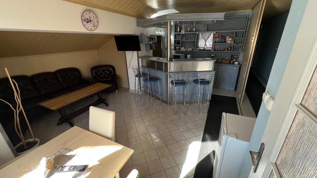 Nice Loft - Presov Lubotice ภายนอก รูปภาพ
